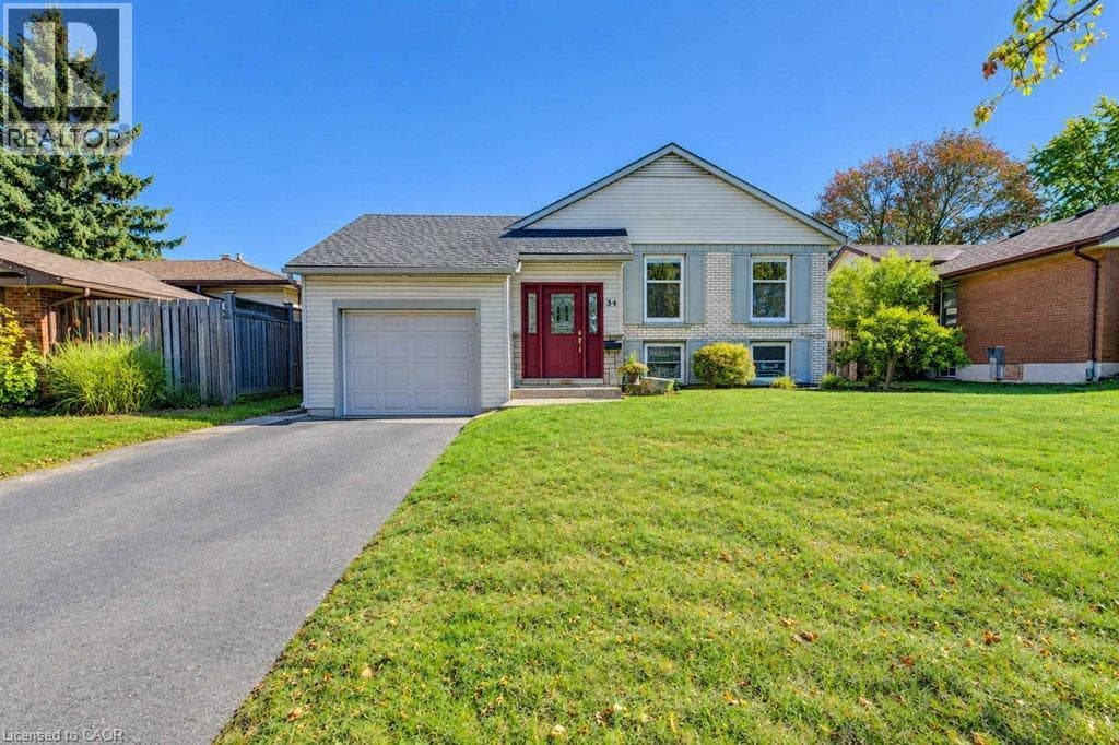 Detached for sale at 34 WAYNE Drive, Stanley Park, Kitchener, Ontario, photo 2