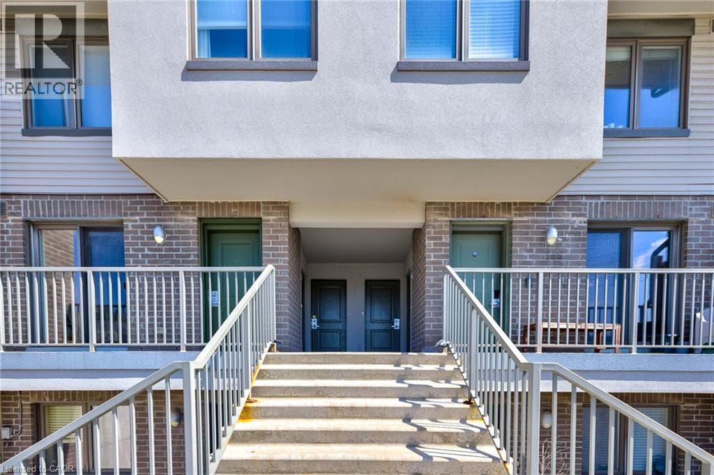 Apartment for sale at 350 FISHER MILLS Road Unit# 28, Silverheights, Cambridge, Ontario, photo 3