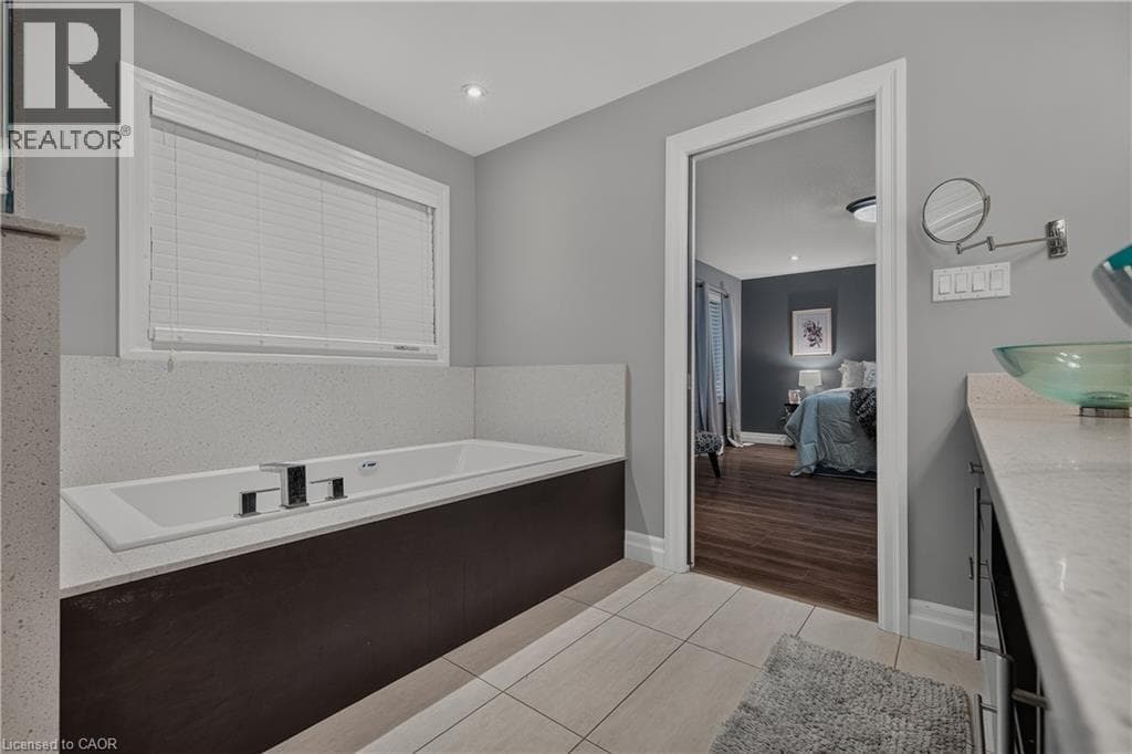Detached for sale at 268 BIRKINSHAW Road, Southview, Cambridge, Ontario, photo 22