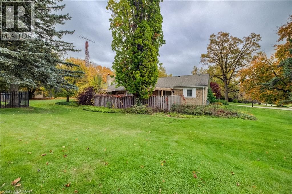 Detached for sale at 8 GRANBRIDGE Drive, West Montrose, Woolwich, Ontario, photo 34