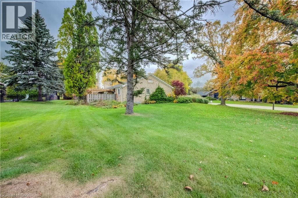 Detached for sale at 8 GRANBRIDGE Drive, West Montrose, Woolwich, Ontario, photo 35