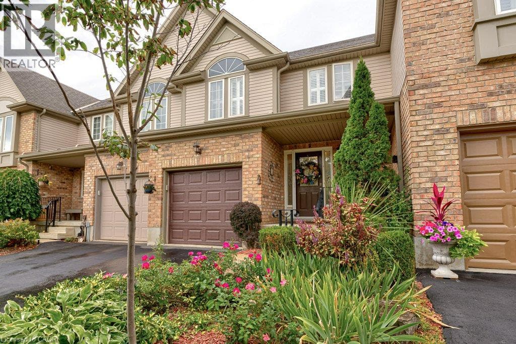Townhouse for sale at 460 LAUSANNE Crescent, Clair Hills, Waterloo, Ontario, photo 3