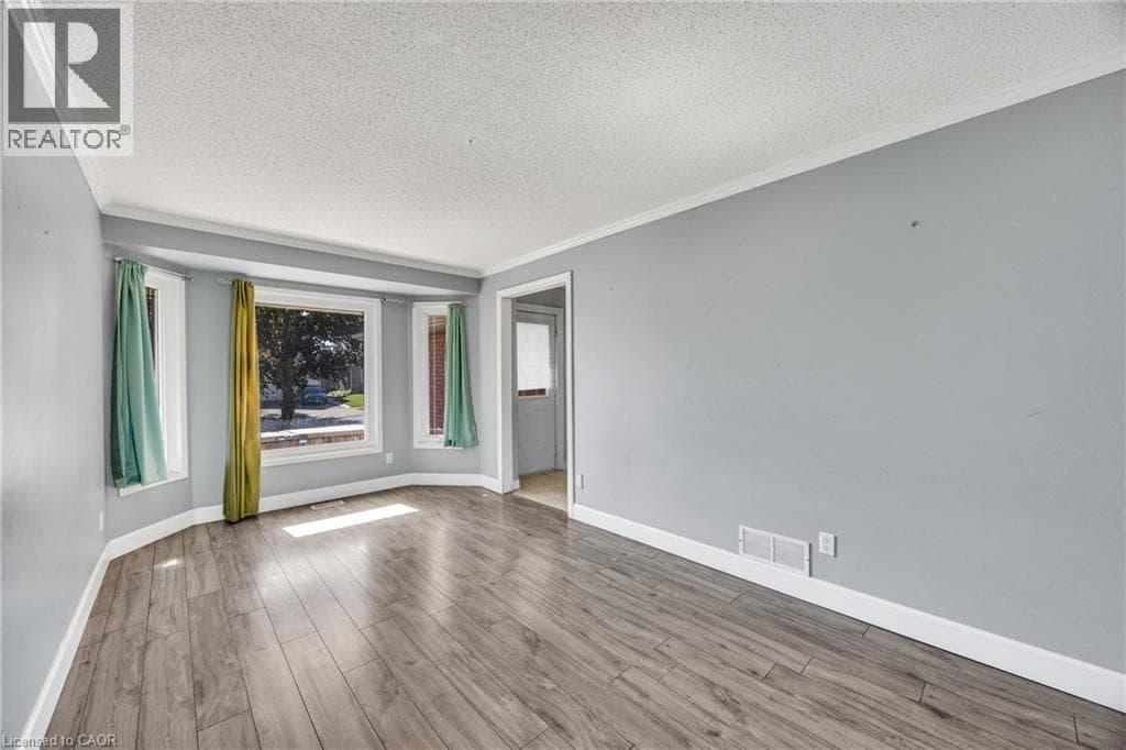 Detached for sale at 39 LINDA Drive, Silverheights, Cambridge, Ontario, photo 6
