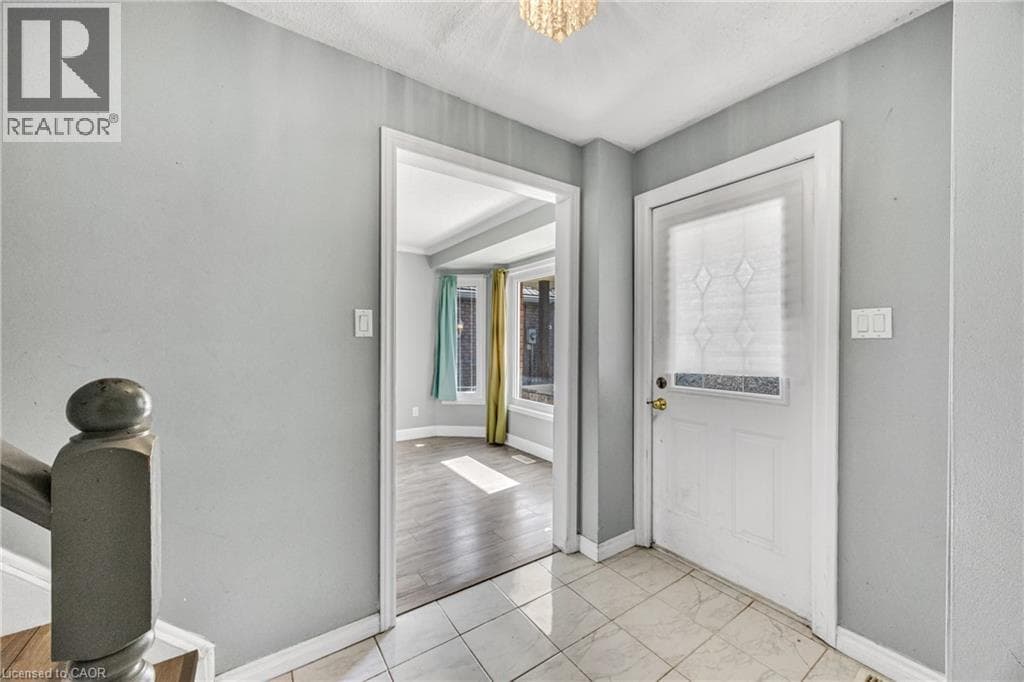 Detached for sale at 39 LINDA Drive, Silverheights, Cambridge, Ontario, photo 3
