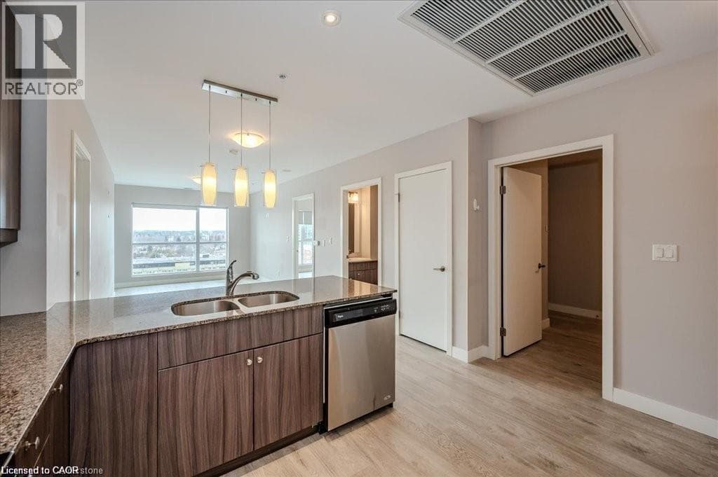 Apartment for sale at 1 VICTORIA Street Unit# 811, Downtown Kitchener, Kitchener, Ontario, photo 13