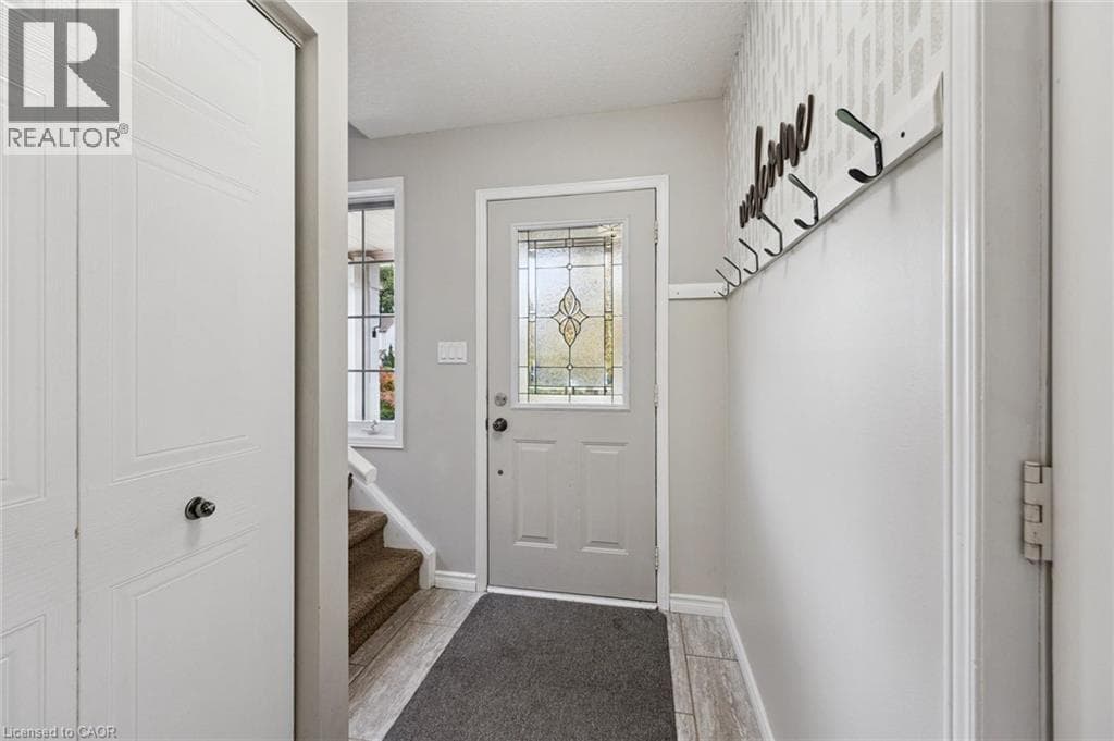 Detached for sale at 165 CAVELLETTI Court, University Downs, Waterloo, Ontario, photo 4