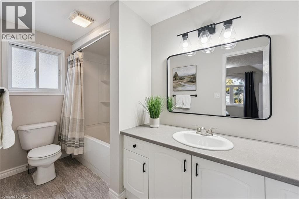 Detached for sale at 165 CAVELLETTI Court, University Downs, Waterloo, Ontario, photo 18