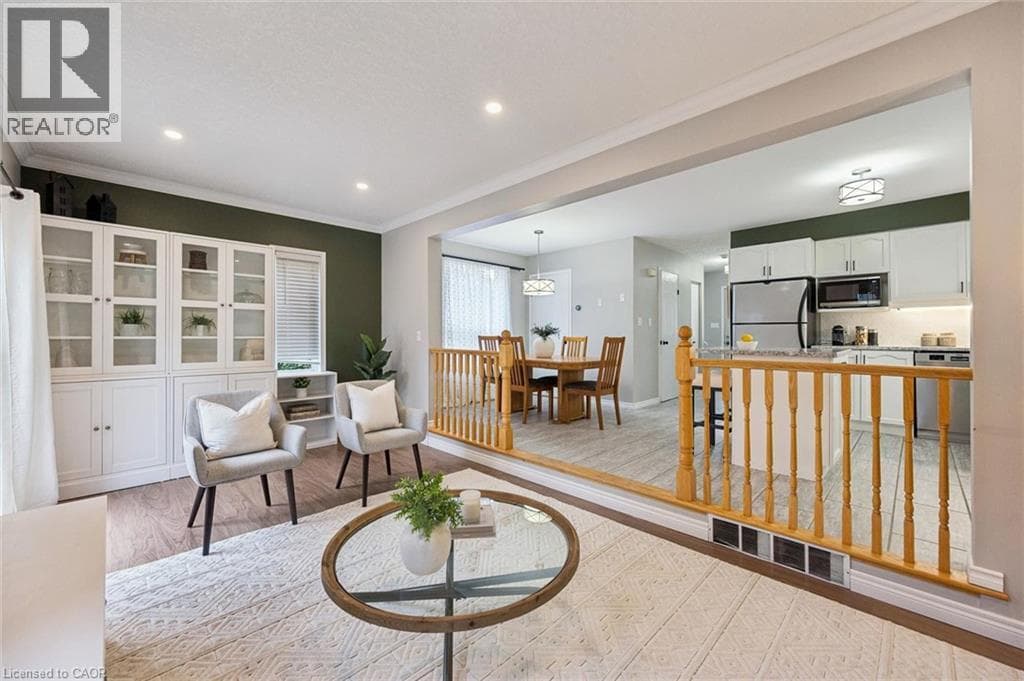 Detached for sale at 165 CAVELLETTI Court, University Downs, Waterloo, Ontario, photo 8