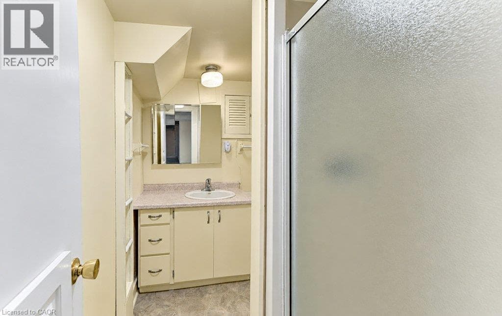 Detached for sale at 25 APPLEWOOD Avenue, Rosemount, Kitchener, Ontario, photo 32