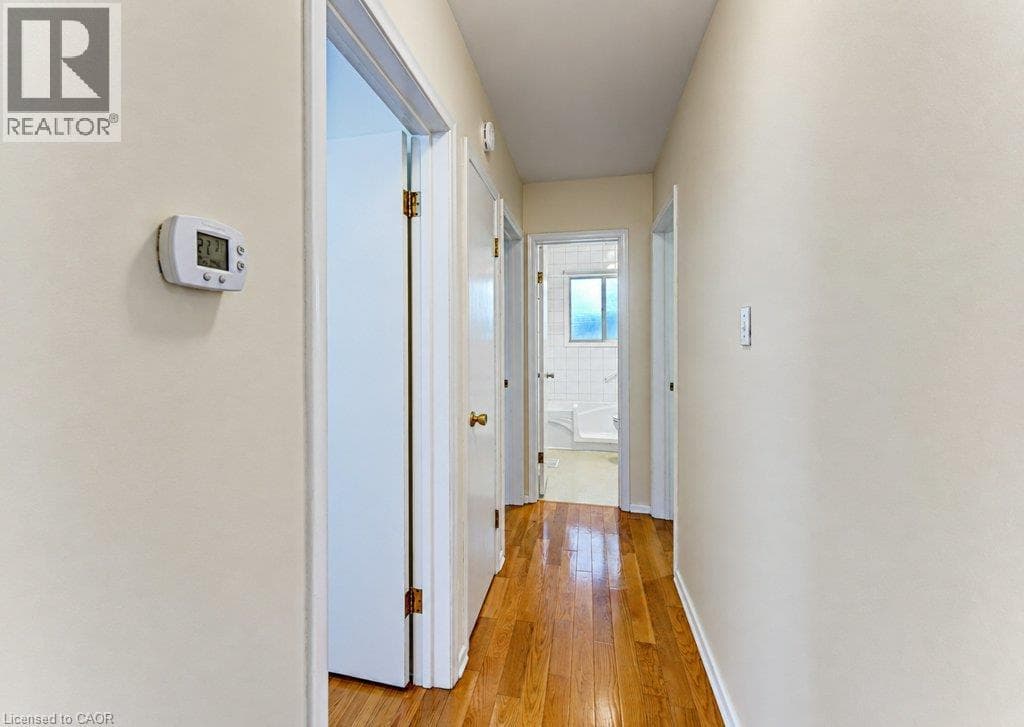 Detached for sale at 25 APPLEWOOD Avenue, Rosemount, Kitchener, Ontario, photo 17