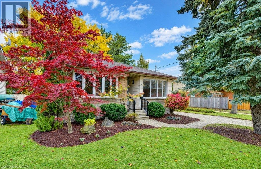 Detached for sale at 25 APPLEWOOD Avenue, Rosemount, Kitchener, Ontario, photo 2