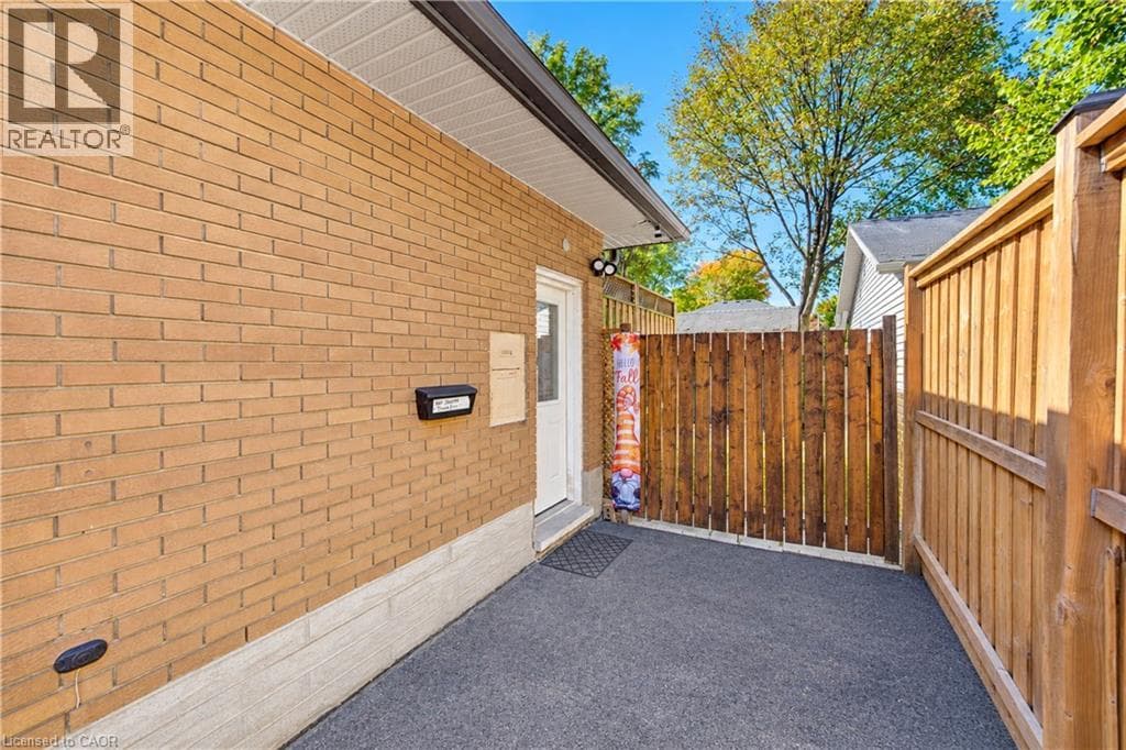 Multi-family for sale at 87 BOND Street, Fairfield, Kitchener, Ontario, photo 47