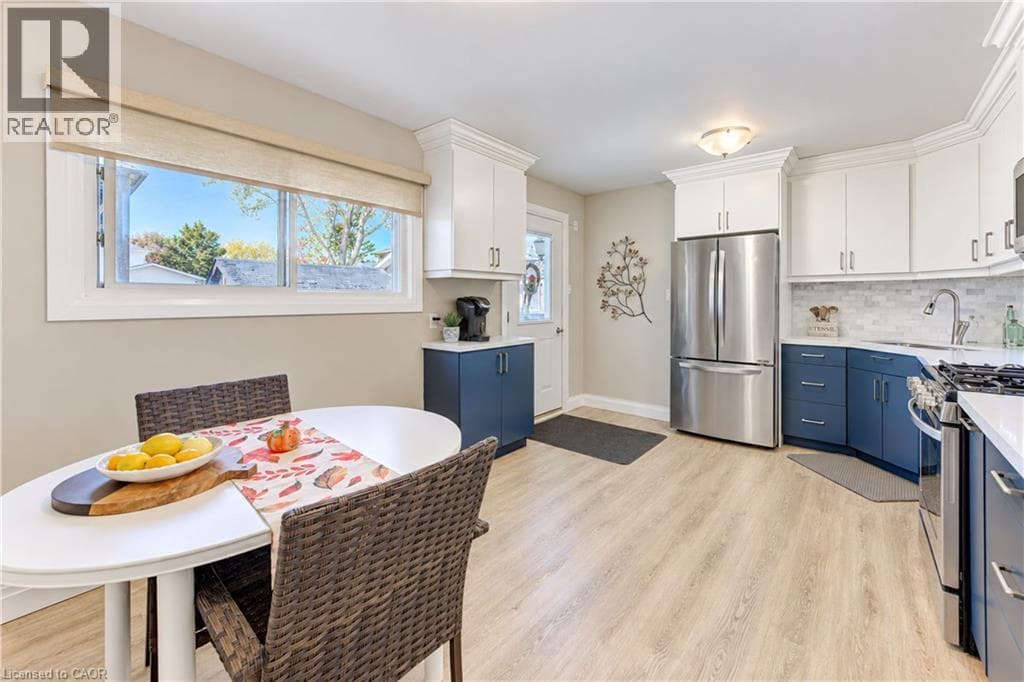 Detached for sale at 87 BOND Street, Fairfield, Kitchener, Ontario, photo 10