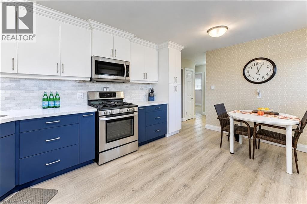 Detached for sale at 87 BOND Street, Fairfield, Kitchener, Ontario, photo 14