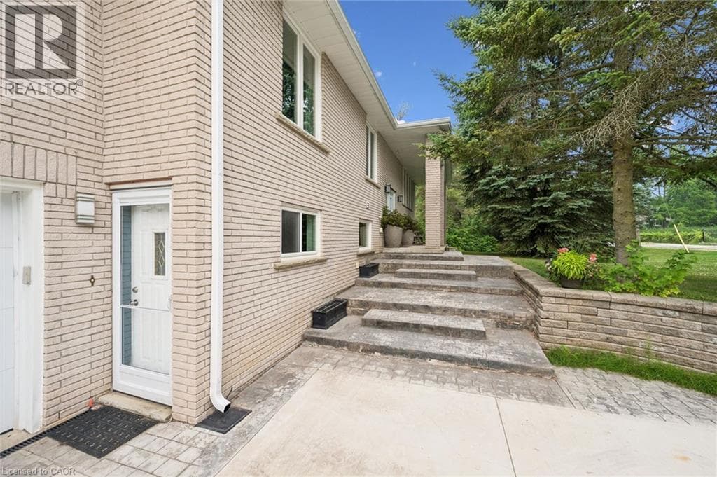 Detached for sale at 168 BREWERY Street, Baden, Wilmot, Ontario, photo 5