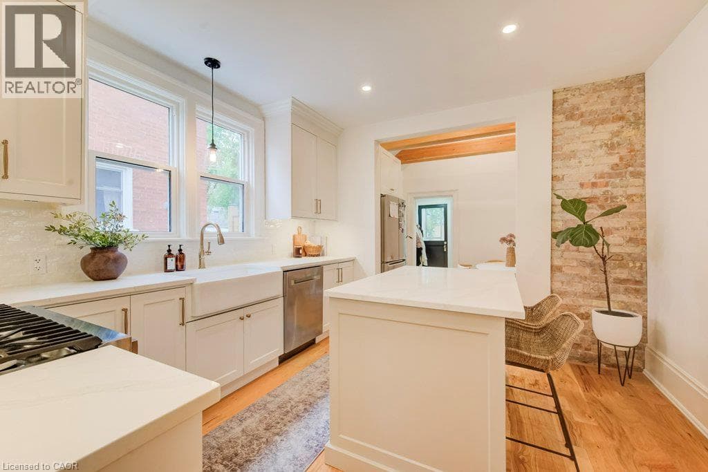 Detached for sale at 22 WHITNEY Place, Mill Courtland Woodside Park, Kitchener, Ontario, photo 16