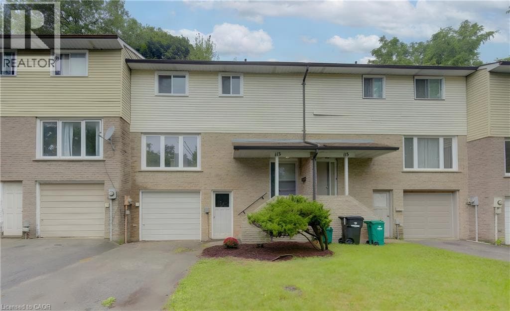 Townhouse for sale at 113 CHURCHILL Street, Erb West, Waterloo, Ontario, photo 2