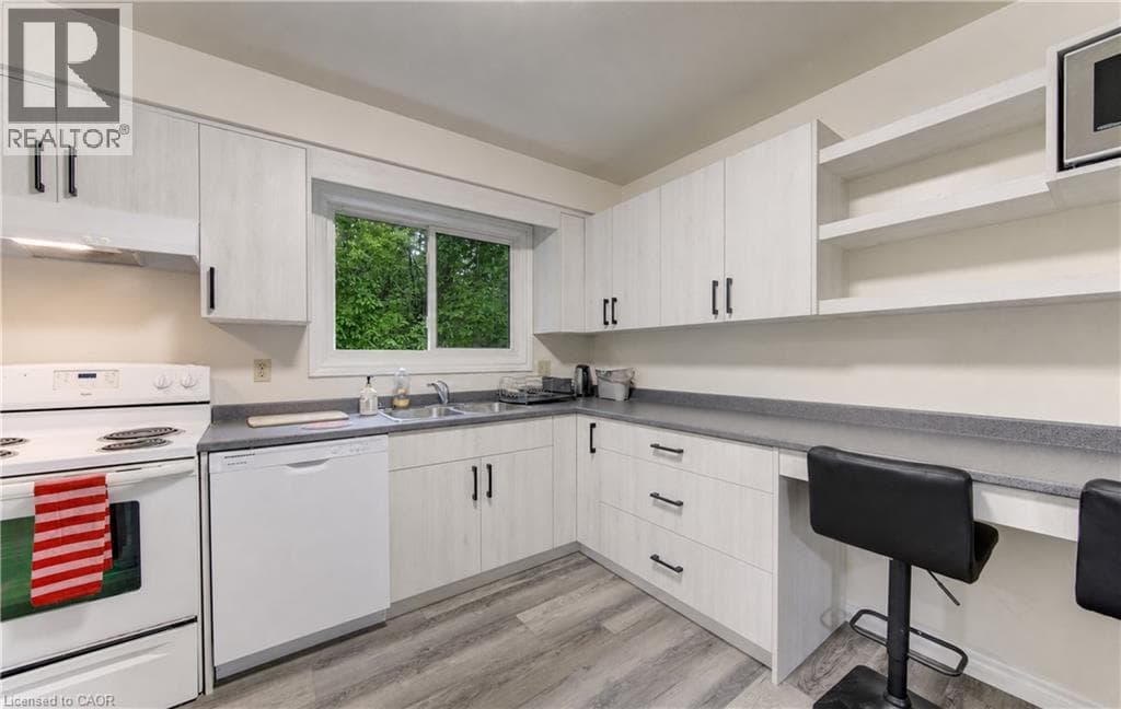 Townhouse for sale at 113 CHURCHILL Street, Erb West, Waterloo, Ontario, photo 11