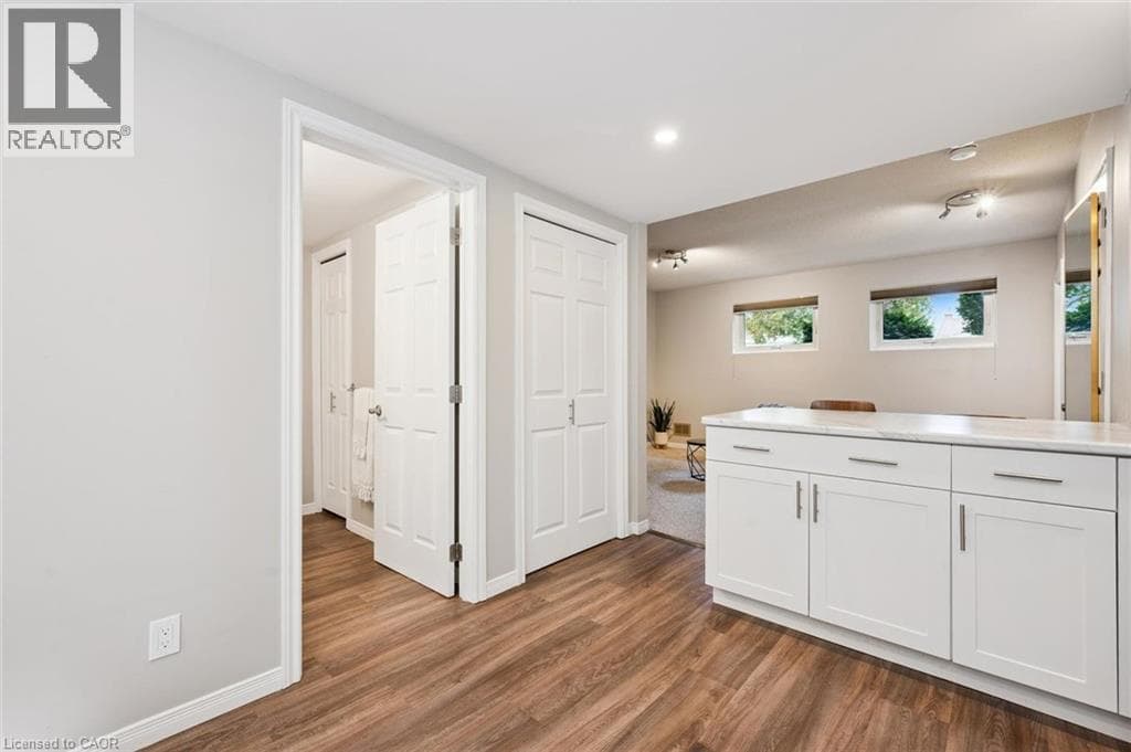 Detached for sale at 21 COLEBROOK Court, Laurentian Hills, Kitchener, Ontario, photo 36