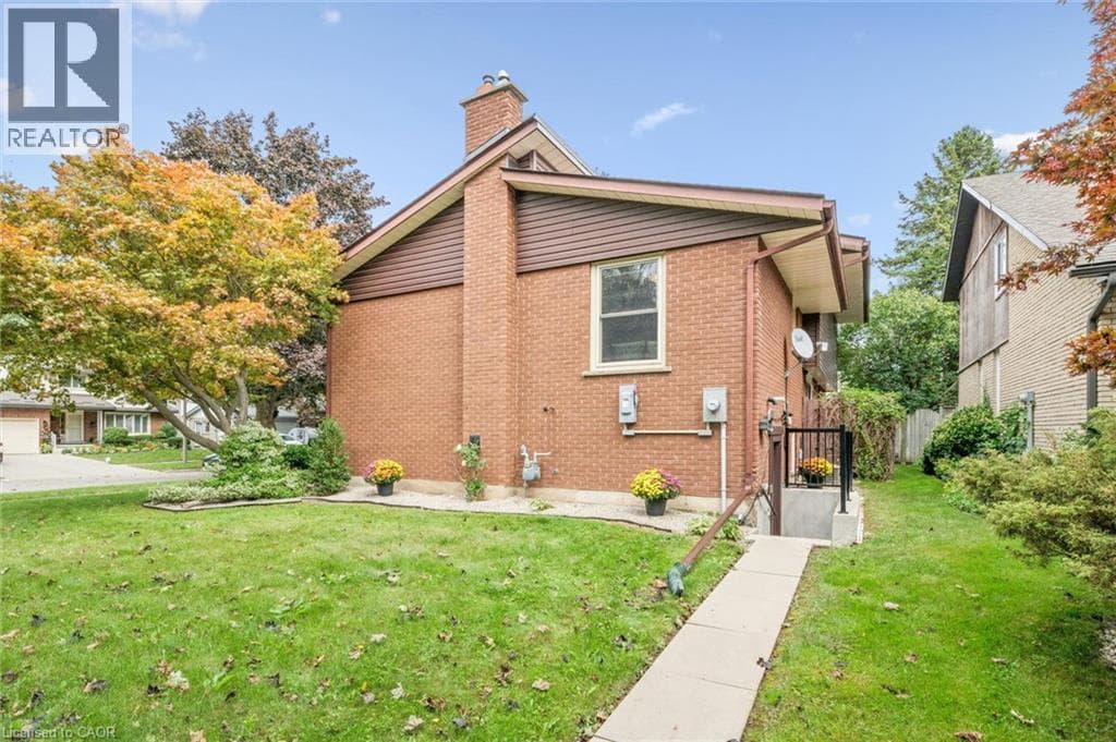 Multi-family for sale at 21 COLEBROOK Court, Laurentian Hills, Kitchener, Ontario, photo 39