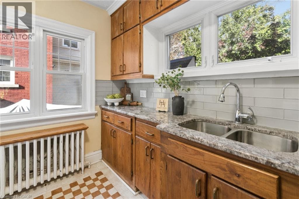 Detached for sale at 148 LYDIA Street, Central Frederick, Kitchener, Ontario, photo 9