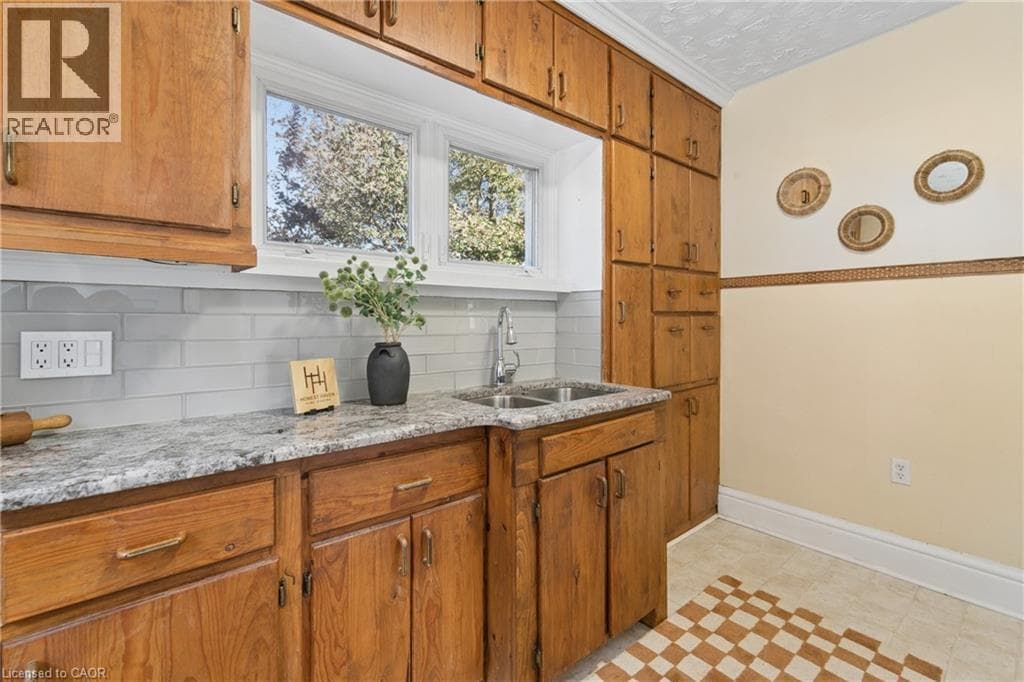 Detached for sale at 148 LYDIA Street, Central Frederick, Kitchener, Ontario, photo 10