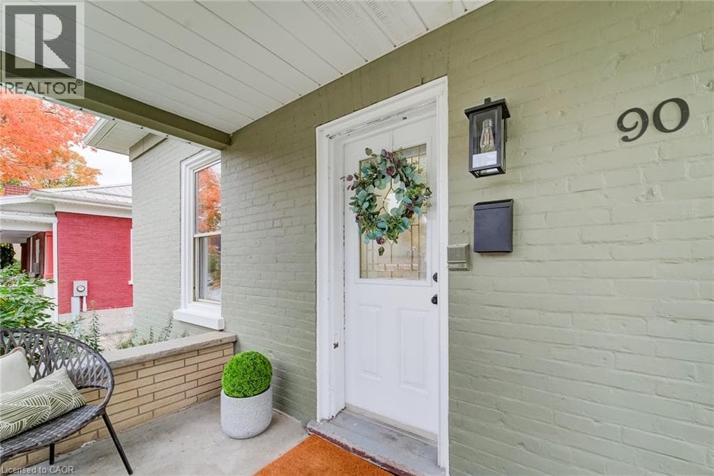 Detached for sale at 90 JOHN Street E, Mary Allen, Waterloo, Ontario, photo 2