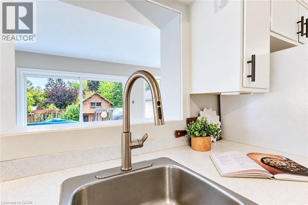 Detached for sale at 90 JOHN Street E, Mary Allen, Waterloo, Ontario, photo 25