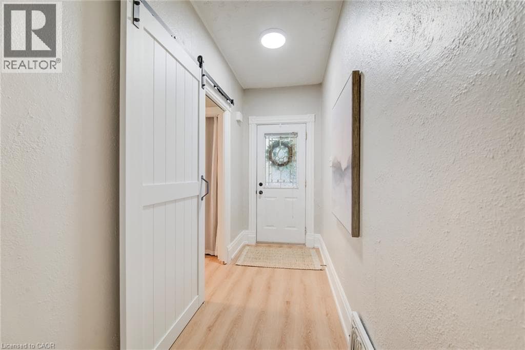 Detached for sale at 90 JOHN Street E, Mary Allen, Waterloo, Ontario, photo 6