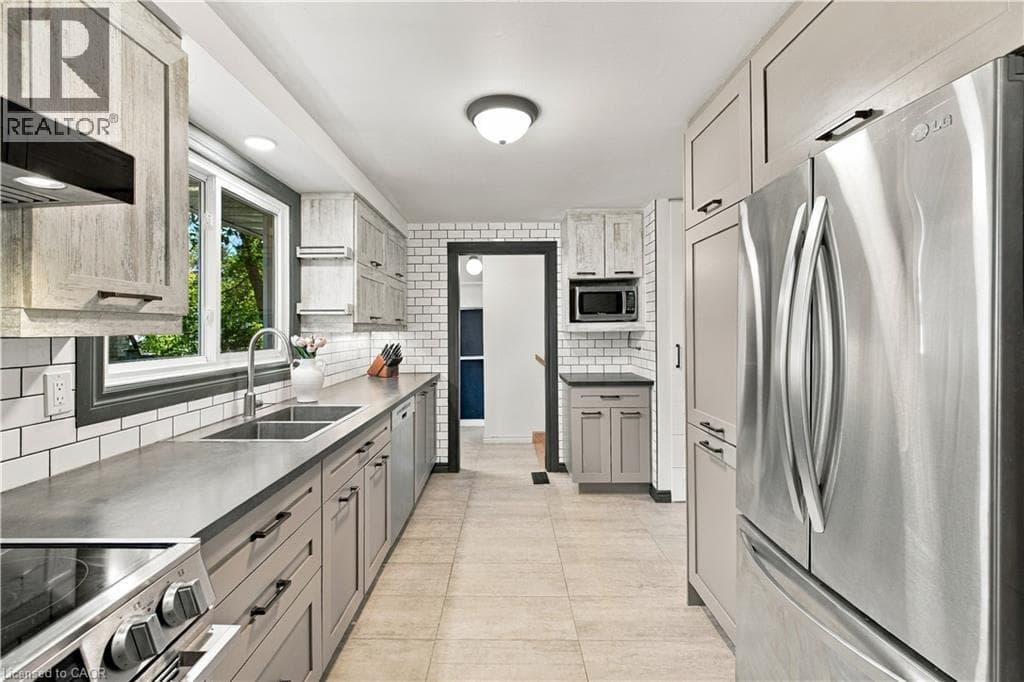 Detached for sale at 178 LAURENTIAN Drive, Laurentian Hills, Kitchener, Ontario, photo 12