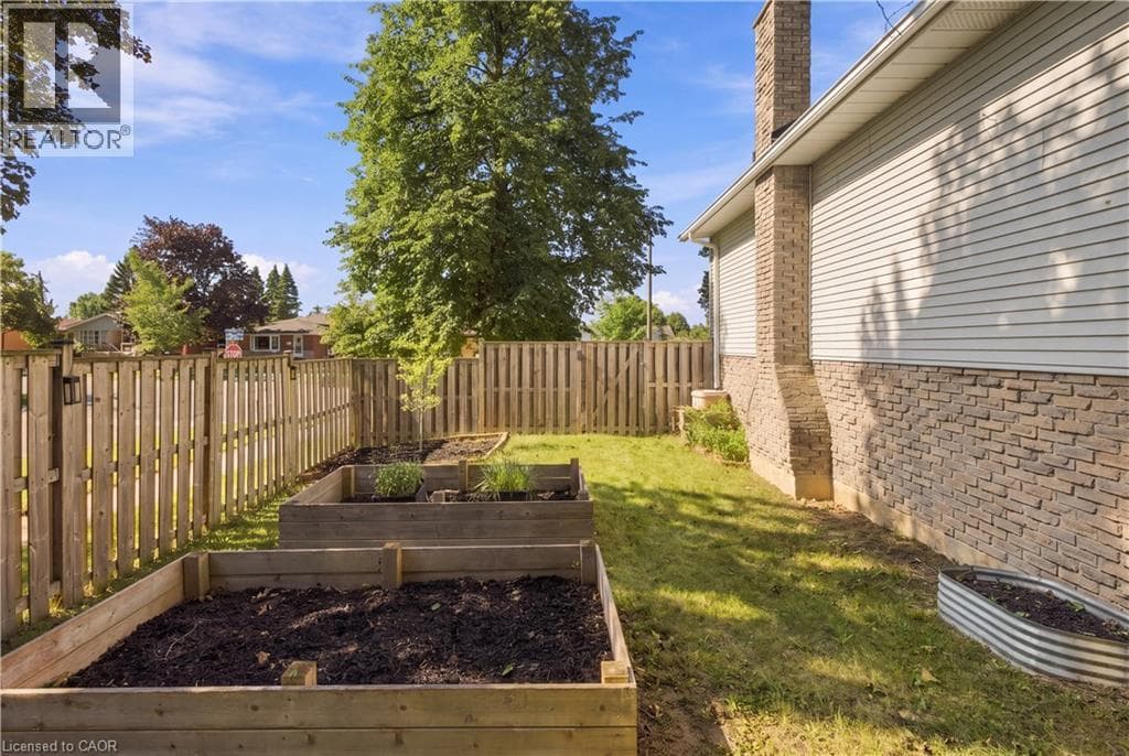 Detached for sale at 178 LAURENTIAN Drive, Laurentian Hills, Kitchener, Ontario, photo 35