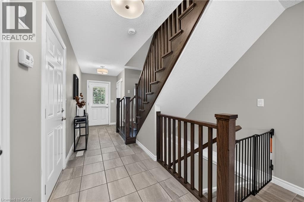 Townhouse for sale at 635 SAGINAW Parkway Unit# 82, Shades Mills, Cambridge, Ontario, photo 4
