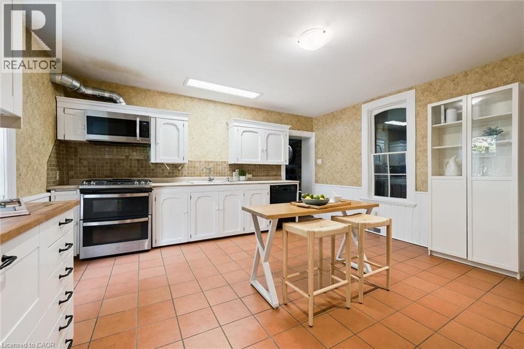 Detached for sale at 318 GUELPH Avenue, Silverheights, Cambridge, Ontario, photo 15