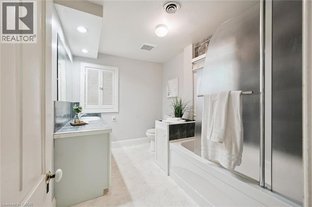 Detached for sale at 318 GUELPH Avenue, Silverheights, Cambridge, Ontario, photo 28