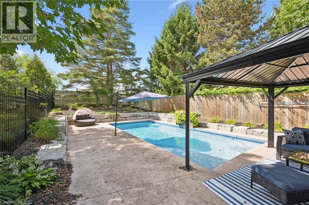Detached for sale at 318 GUELPH Avenue, Silverheights, Cambridge, Ontario, photo 40