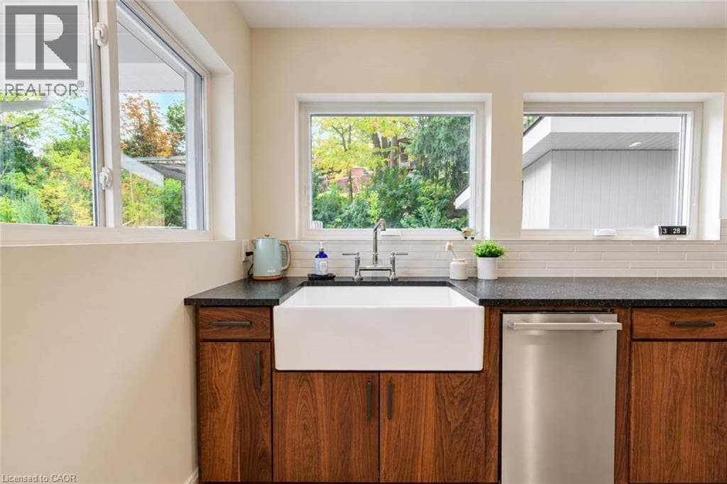 Detached for sale at 40 FOREST Road, Victoria Highlands, Cambridge, Ontario, photo 10