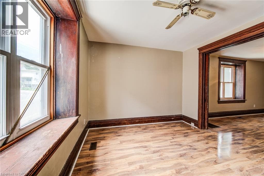 Semi-detached for sale at 5 GEORGE Street S, Downtown Galt, Cambridge, Ontario, photo 13