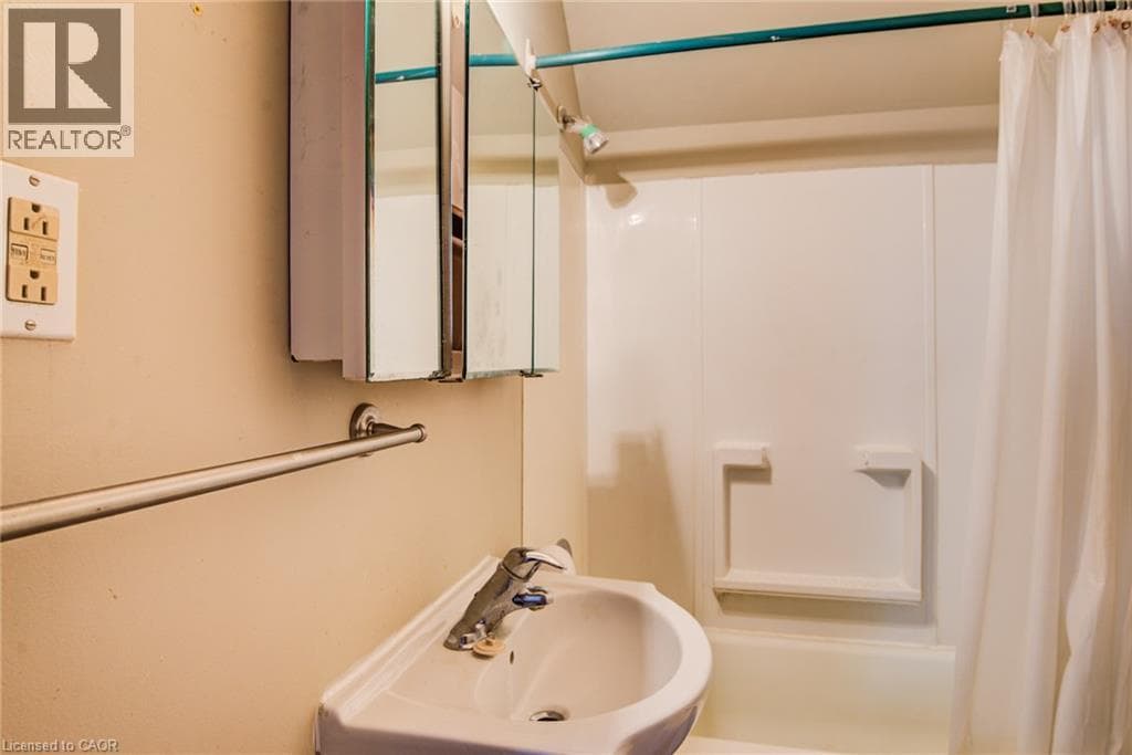Semi-detached for sale at 5 GEORGE Street S, Downtown Galt, Cambridge, Ontario, photo 22