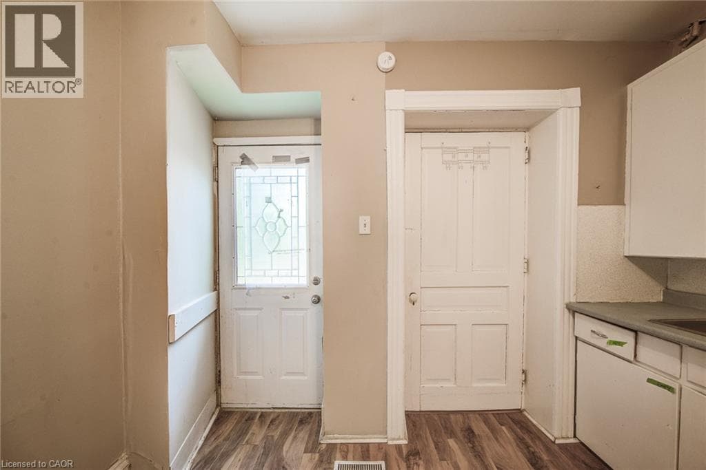 Semi-detached for sale at 5 GEORGE Street S, Downtown Galt, Cambridge, Ontario, photo 18