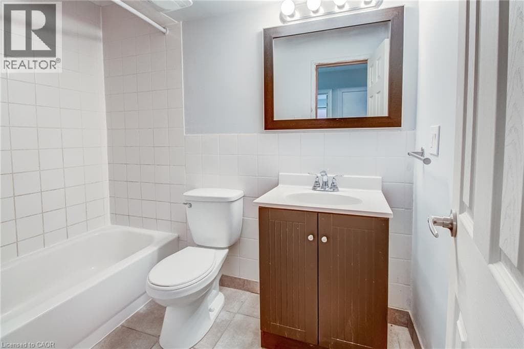 Multi-family for sale at 105 DIXON Street, Rockway, Kitchener, Ontario, photo 10