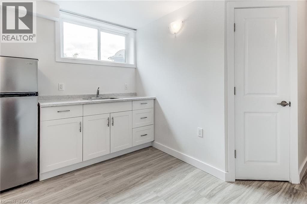 Multi-family for sale at 105 DIXON Street, Rockway, Kitchener, Ontario, photo 16