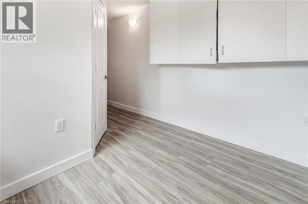 Multi-family for sale at 105 DIXON Street, Rockway, Kitchener, Ontario, photo 17