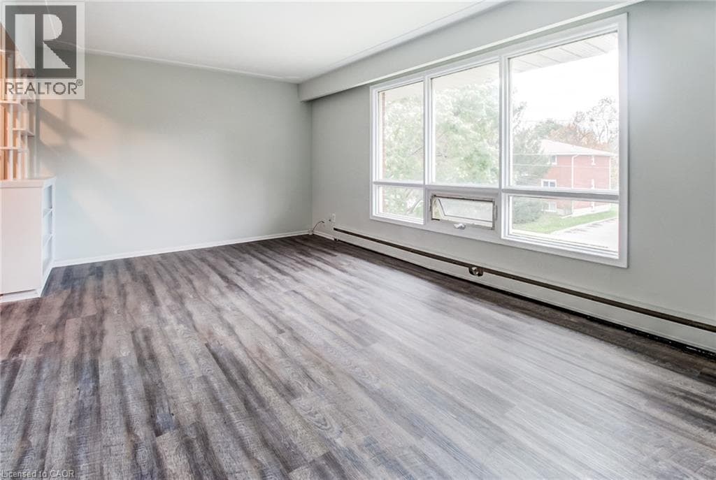 Multi-family for sale at 105 DIXON Street, Rockway, Kitchener, Ontario, photo 24