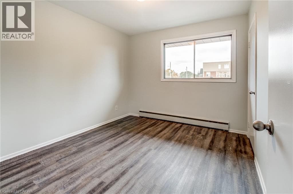 Multi-family for sale at 105 DIXON Street, Rockway, Kitchener, Ontario, photo 30