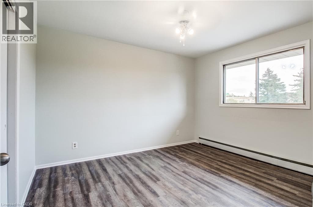 Multi-family for sale at 105 DIXON Street, Rockway, Kitchener, Ontario, photo 31