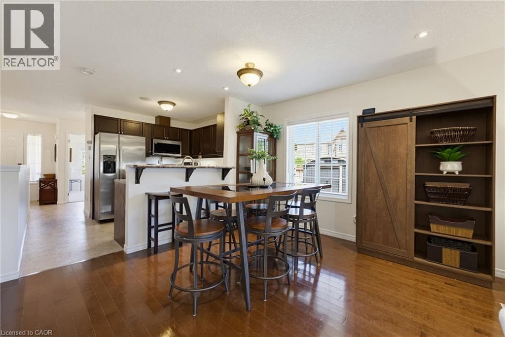 Townhouse for sale at 934 ZELLER Crescent, Grand River South, Kitchener, Ontario, photo 9