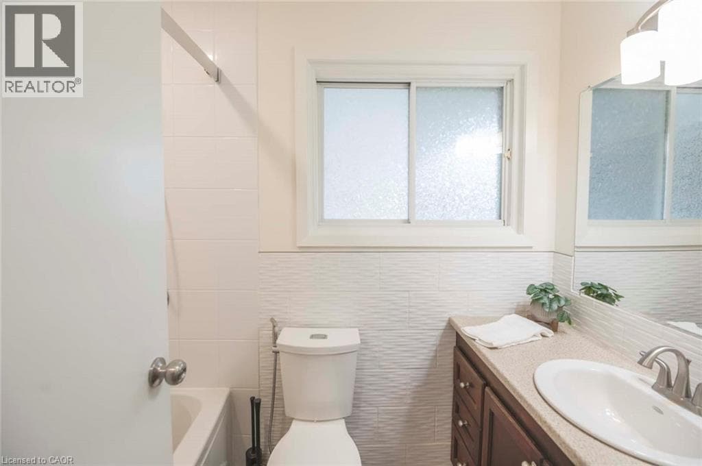 Detached for sale at 11 DUNCAIRN Avenue, Forest Hill, Kitchener, Ontario, photo 20