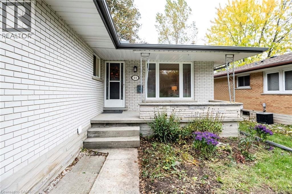 Detached for sale at 11 DUNCAIRN Avenue, Forest Hill, Kitchener, Ontario, photo 5