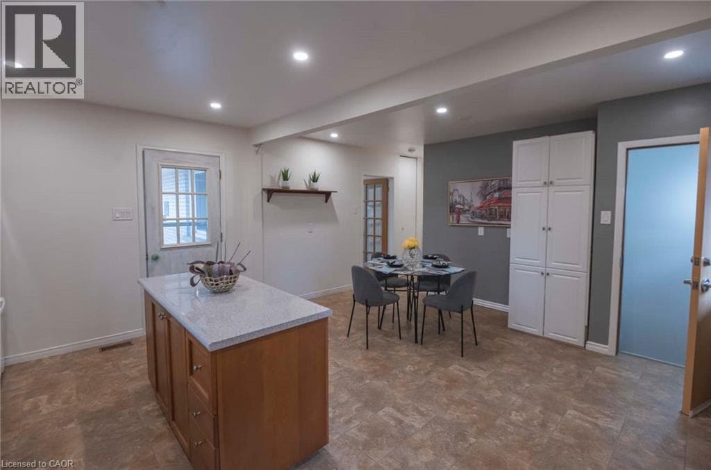 Detached for sale at 11 DUNCAIRN Avenue, Forest Hill, Kitchener, Ontario, photo 8
