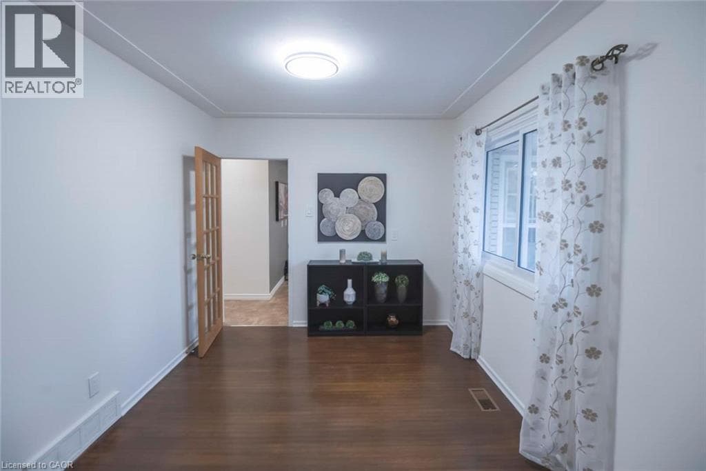 Detached for sale at 11 DUNCAIRN Avenue, Forest Hill, Kitchener, Ontario, photo 13
